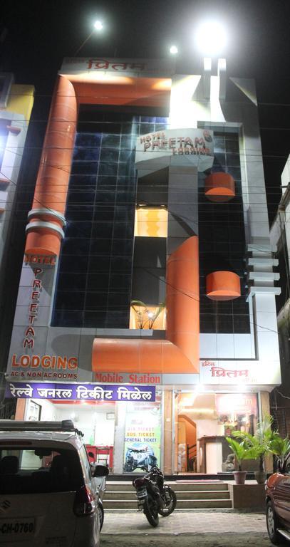 Hotel Preetam Aurangabad Luaran gambar