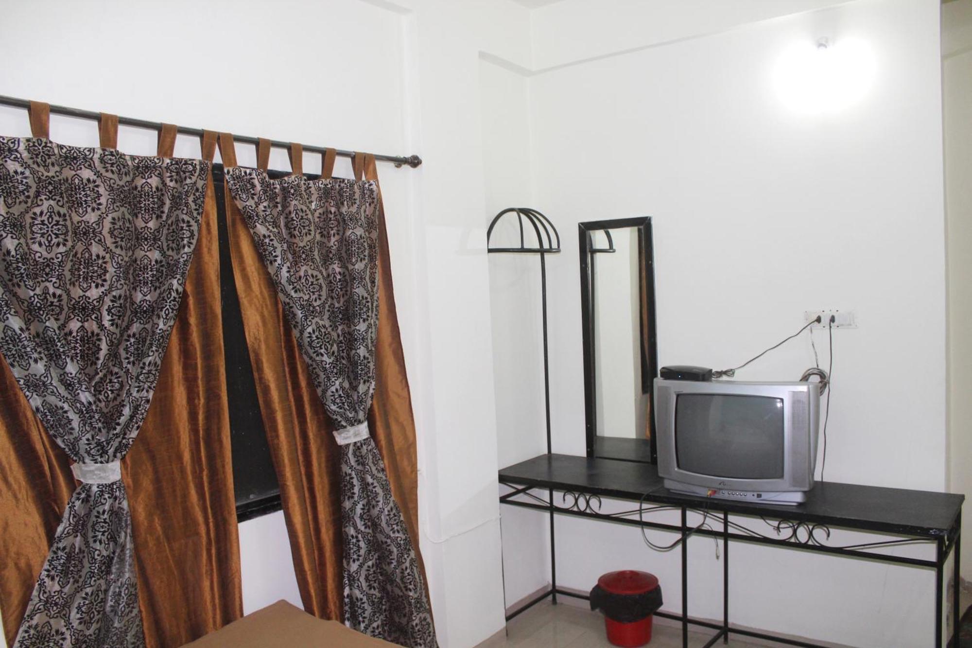 Hotel Preetam Aurangabad Luaran gambar
