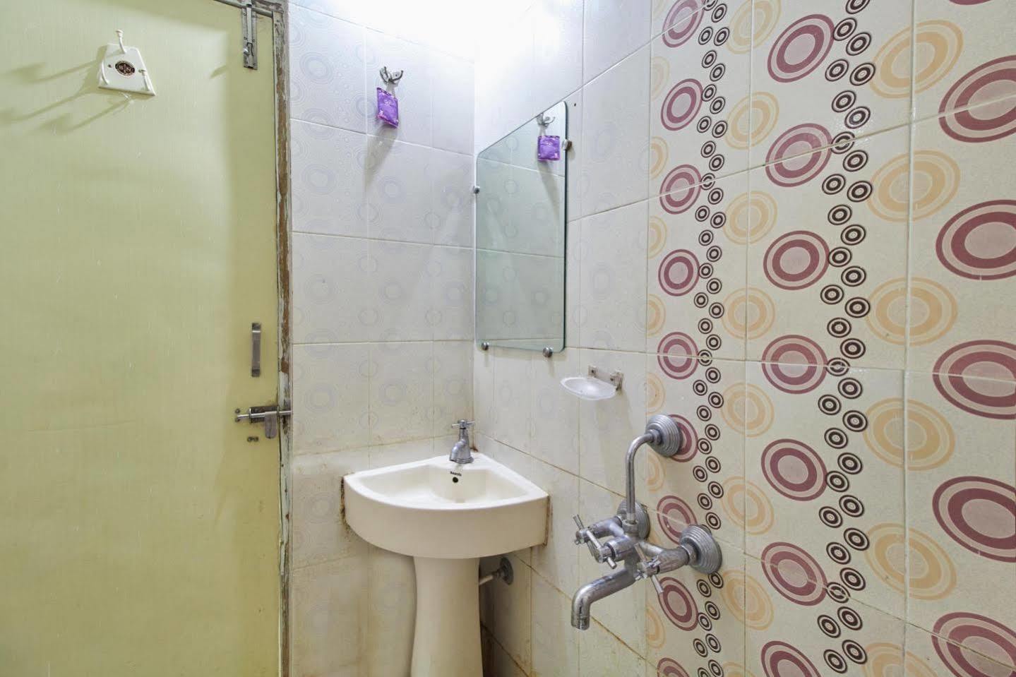 Hotel Preetam Aurangabad Luaran gambar