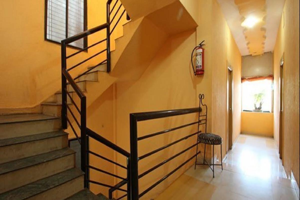 Hotel Preetam Aurangabad Luaran gambar